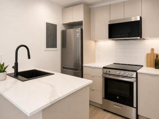 Apartment for rent in St. Leonard's, Quebec
