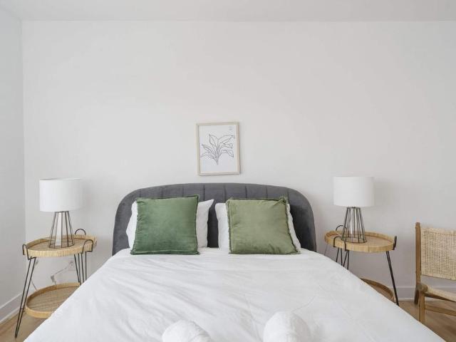 Apartment for rent in St. Leonard's, Quebec