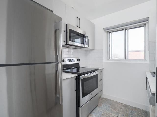 Apartment for rent in St. Leonard's, Quebec
