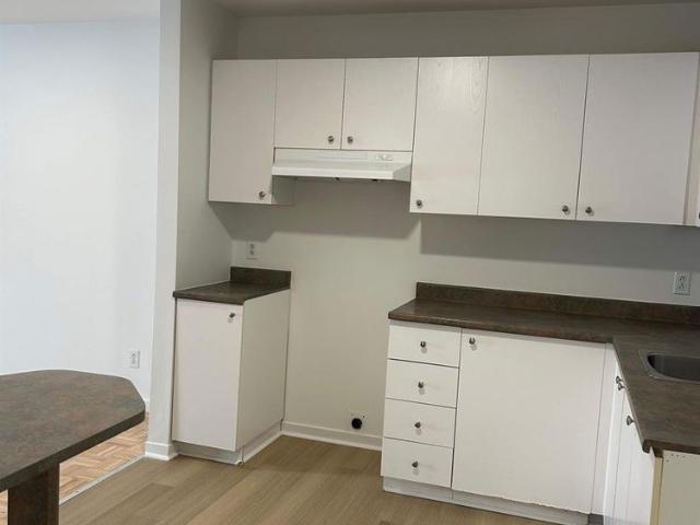 Apartment for rent in Saint-charles-borromée, Quebec