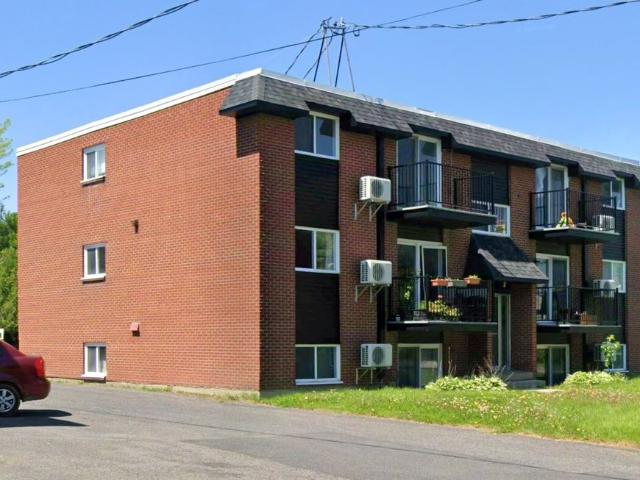 Apartment for rent in Sainte-julie, Quebec