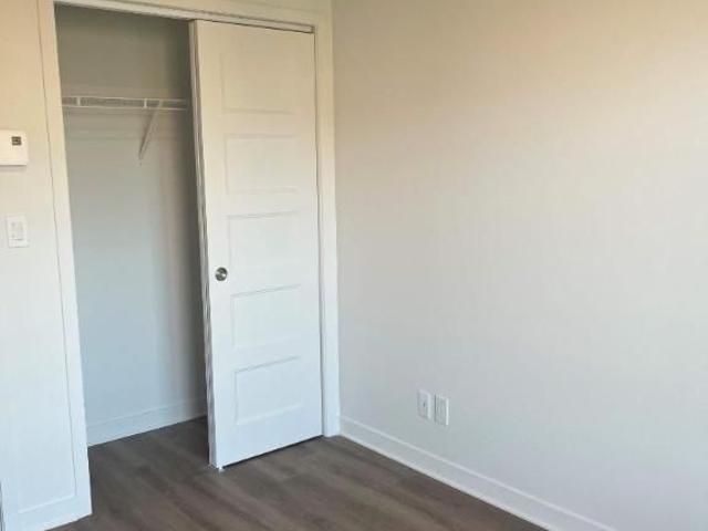 Apartment for rent in Les Moulins, Quebec
