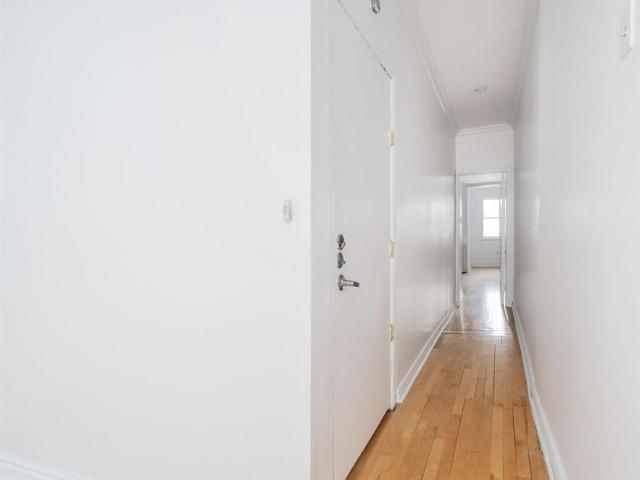 Apartment for rent in Westmount, Quebec