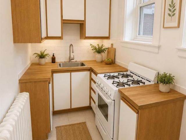 Apartment for rent in Westmount, Montréal (région administrative)