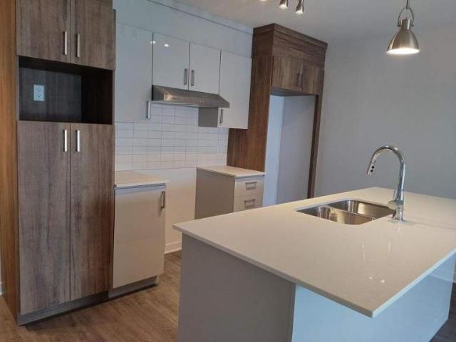 Apartment for rent in Auteuil, Quebec