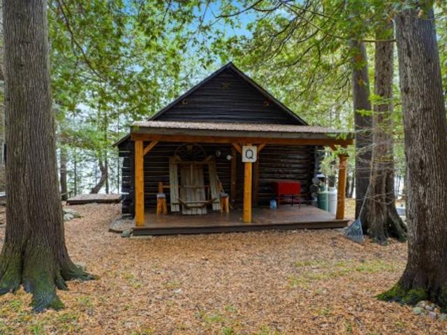 House for sale in La Vallée-de-la-gatineau, Quebec