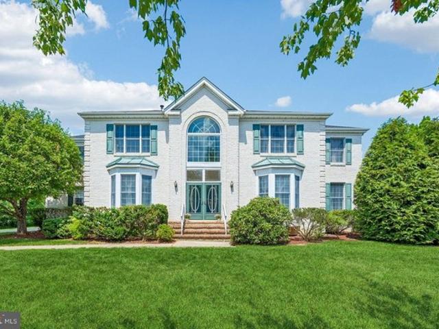 House for sale in Cranbury Greene, Cranbury Township