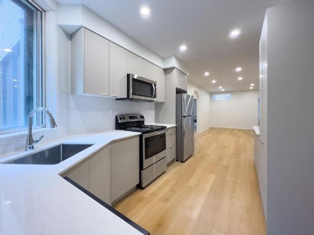 Apartment for rent in St. Leonard's, Quebec