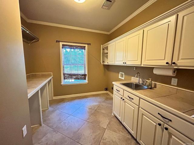 House for sale in Ark