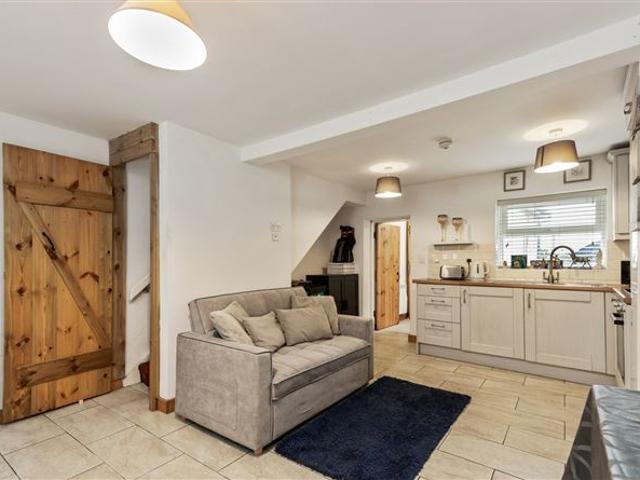 Terraced House for sale in Loch Garman, North Tipperary