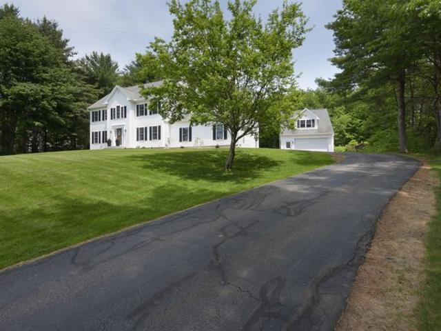 House for sale in New Hampshire