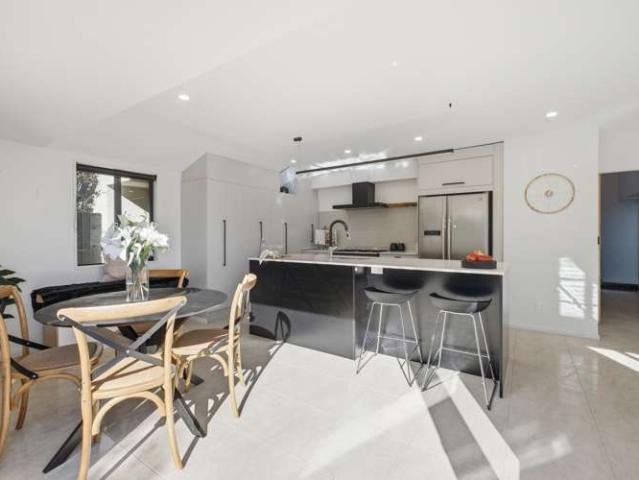 House for sale in Chaslands, Canterbury