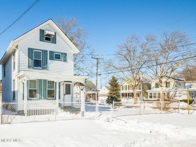 House for sale in Monmouth, New Jersey