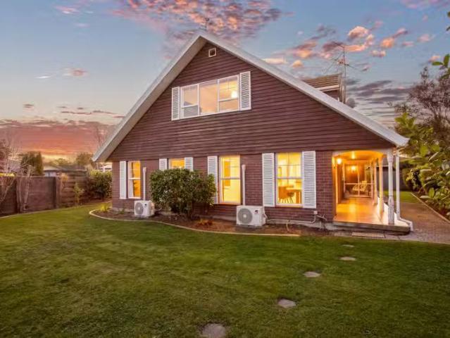 House for sale in Casebrook, Canterbury