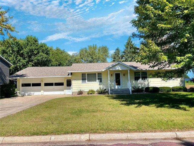 House for sale in Springfield, Minnesota