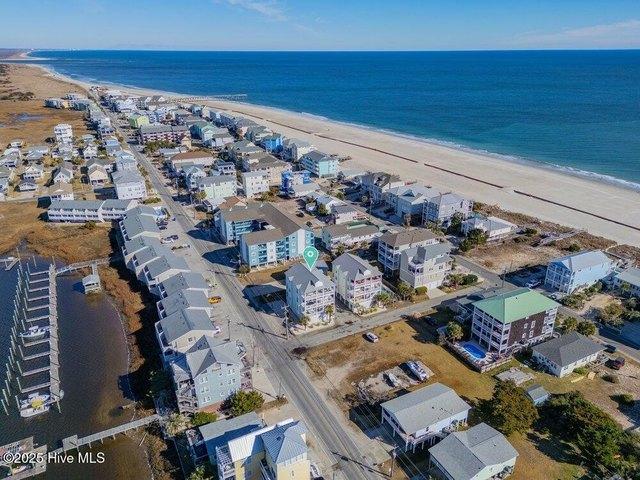 Condo for sale in Carolina Beach, North Carolina