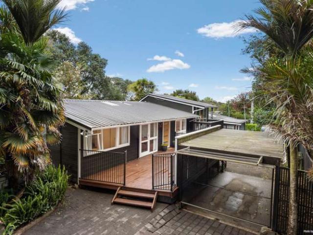 House for sale in Auckland