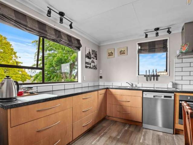 House for sale in Otakou