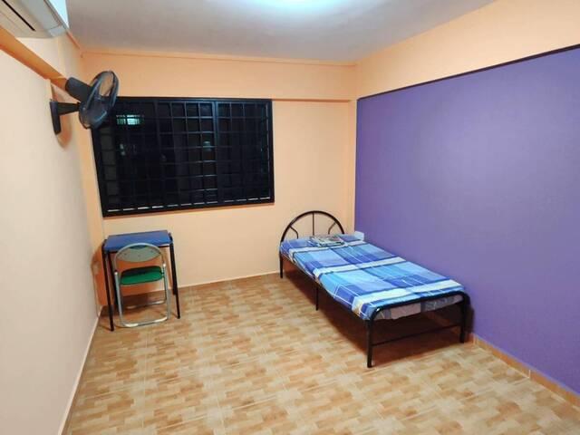 Room for rent in Woodlands West, Singapore