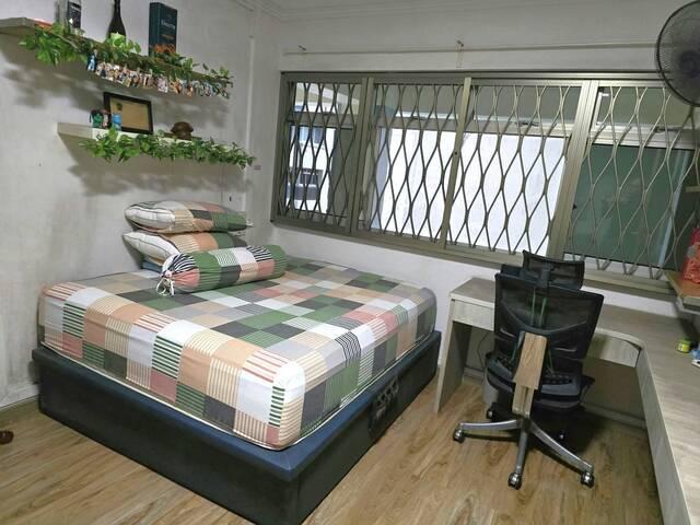 Room for rent