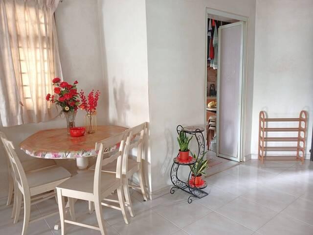 Room for rent in Admiralty, Singapore