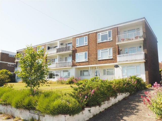 Apartment for rent in Central, Heathlands