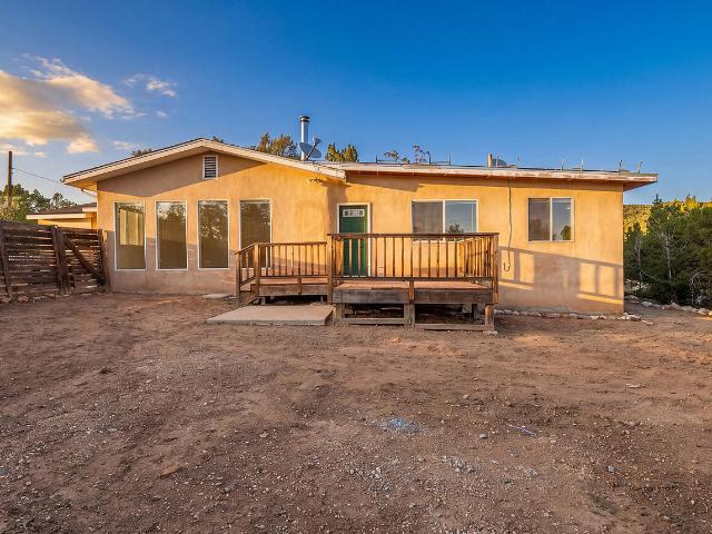 House for sale in Cedar Crest, New Mexico