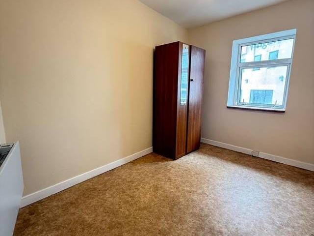 Apartment to rent in Loch Garman, North Tipperary