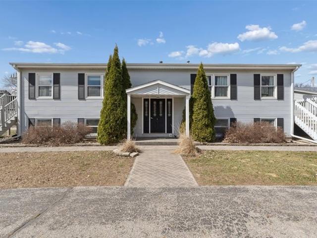 Townhouse for sale in Cerro Gordo, Iowa