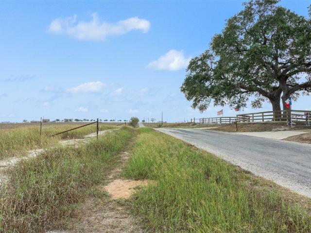 Land for sale in Shiner, Texas