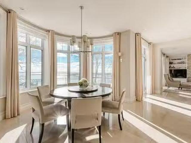 House for sale in Dorval, Quebec