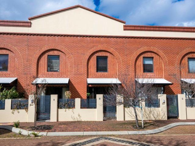 Townhouse for sale in Cockburn, Western Australia