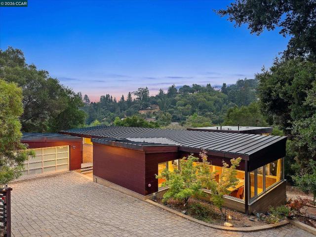 House for sale in Orinda, California