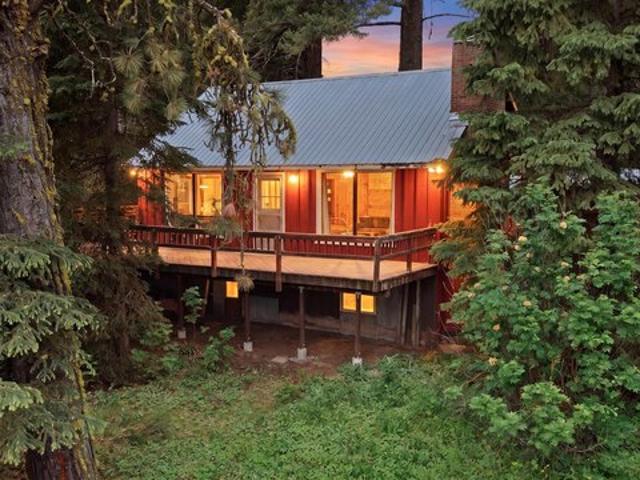 House for sale in Cascade, Idaho