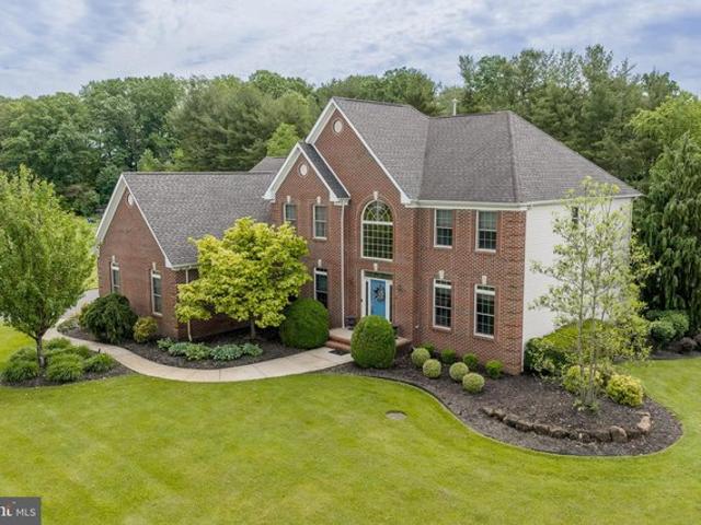 House for sale in Wrightstown, New Jersey
