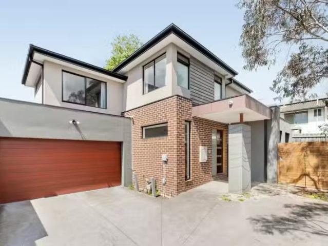 Condo for rent in Box Hill