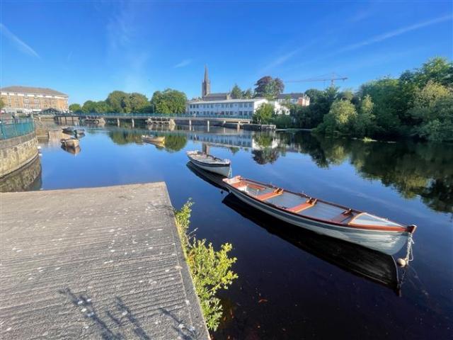 Townhouse for sale in Moneygold, Connacht