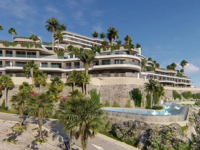 Apartamento en venta en A Lama