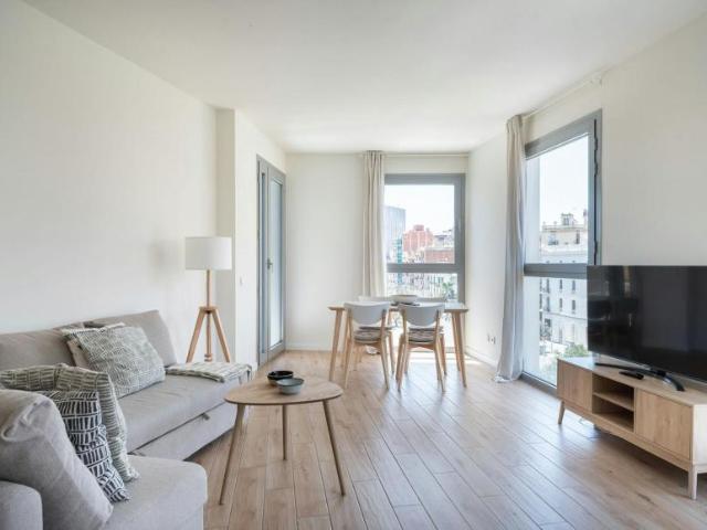 Apartamento en alquiler en Sant Martí, Barcelonès