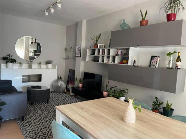 Apartamento en alquiler en Barcelona, el Camp de l'Arpa del Clot