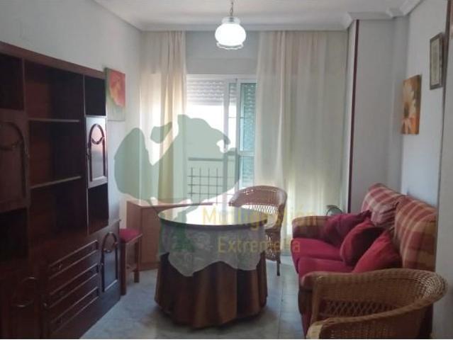 Apartamento en alquiler en Casas Baratas, Cáceres