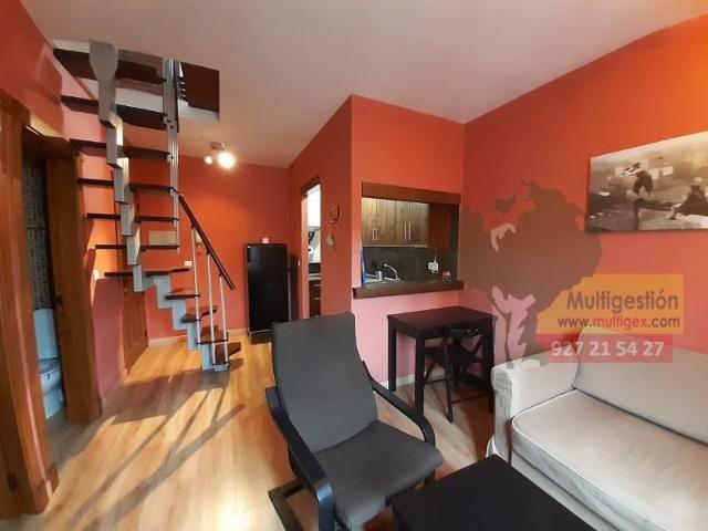 Apartamento en alquiler en Cáceres, Ciudad Monumental