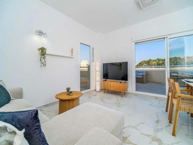 Apartamento en alquiler en Calpe, el Tossal