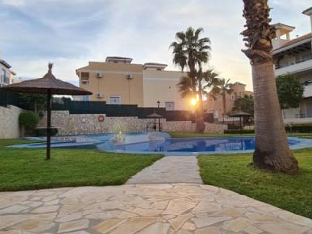 Apartamento en alquiler en Alicante
