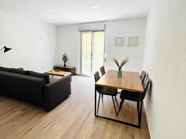 Apartamento en alquiler en Castellón De La Plana, Valencia