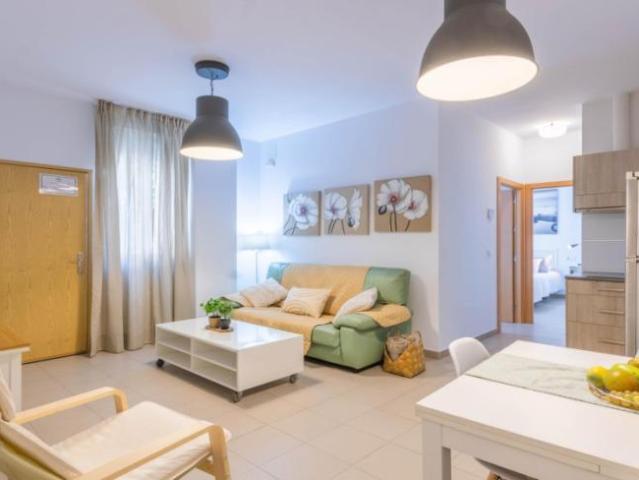 Apartamento en alquiler en A Illa De Arousa, Ciudad Jardín