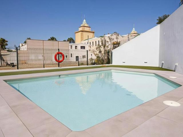 Apartamento en alquiler en Estebuna, Costa del Sol Occidental