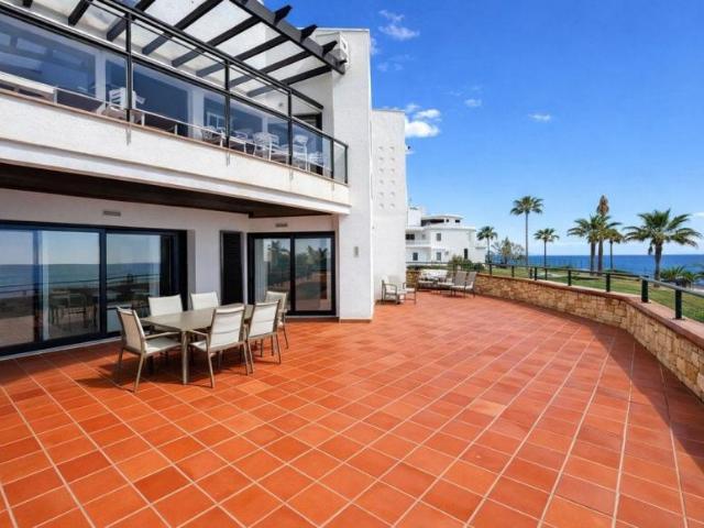 Apartamento en venta en La Perla de Bahía, Costa del Sol Occidental