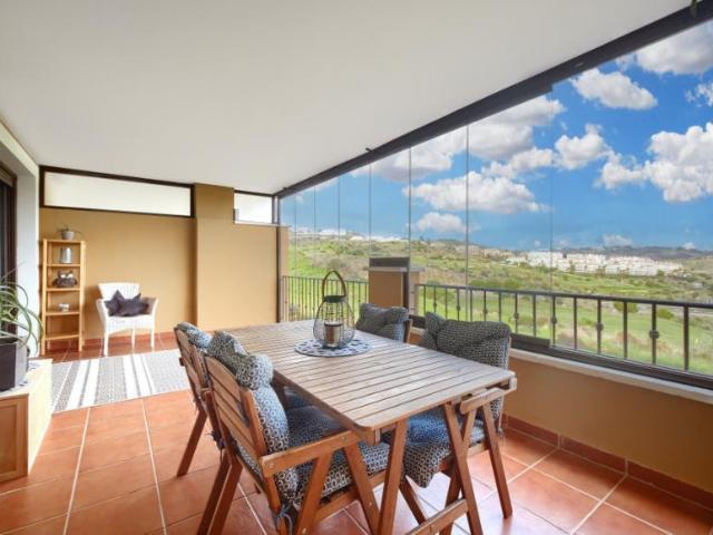 Apartamento en alquiler en Hercesa Calanova Golf, Costa del Sol Occidental