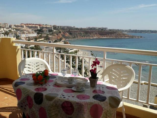 Apartamento en alquiler en Dehesa de Campoamor, Orihuela
